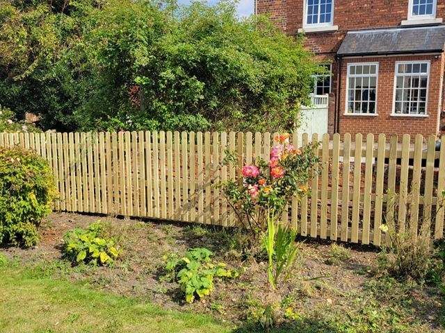 garden-sheds-fencing-13-kireth-ai